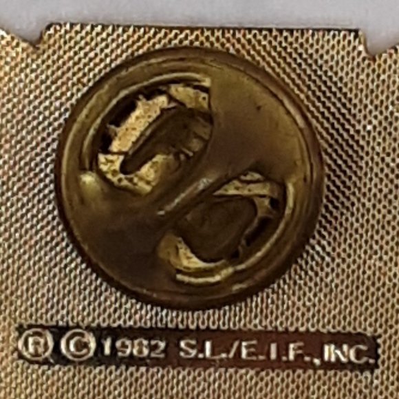 Vintage Liberty 1886-1986 Lapel Pin With Pin Back Preowned 1982 S.F. / E.I.L. - Picture 4 of 4